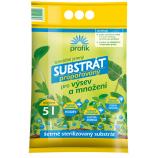 Forestina Profík ha preparato il substrato per la semina e la propagazione