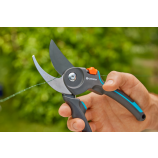 Gardena Forbici da giardino PremiumCut Pro per legno fresco, a doppia lama, diametro di taglio 24 mm