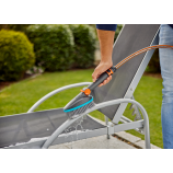 Spazzola manuale Gardena Cleansystem M morbida, con raccordo per tubo flessibile, per la pulizia di piccole superfici