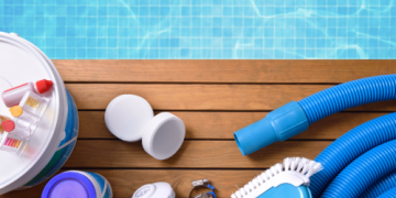 Come prendersi cura dell'acqua della piscina e scegliere i migliori prodotti chimici per la piscina?
