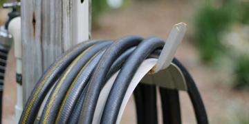 Tubo da giardino con avvolgitore